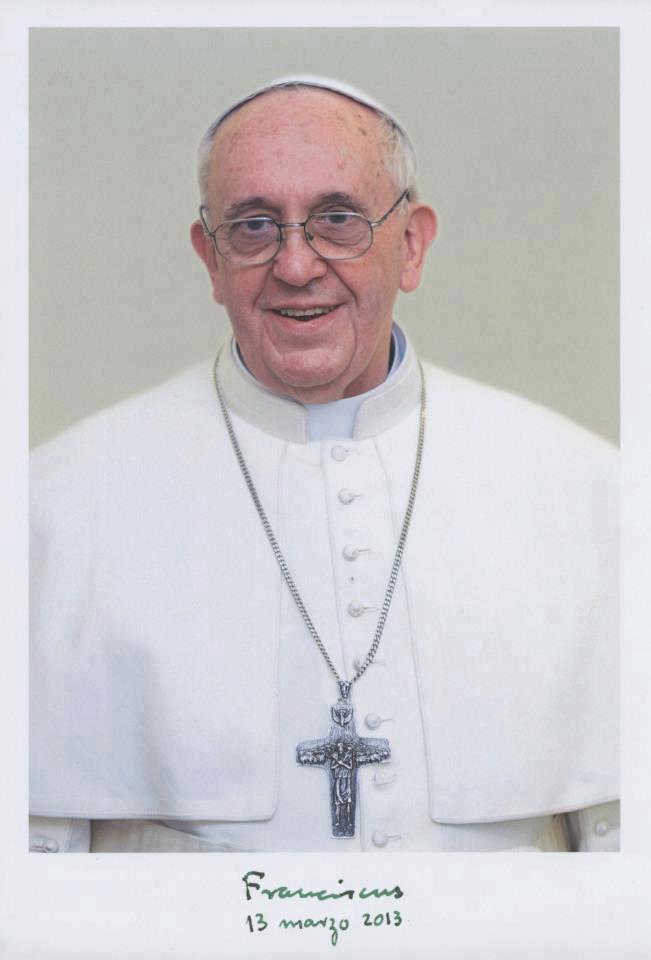 Francis’ official portrait Communio